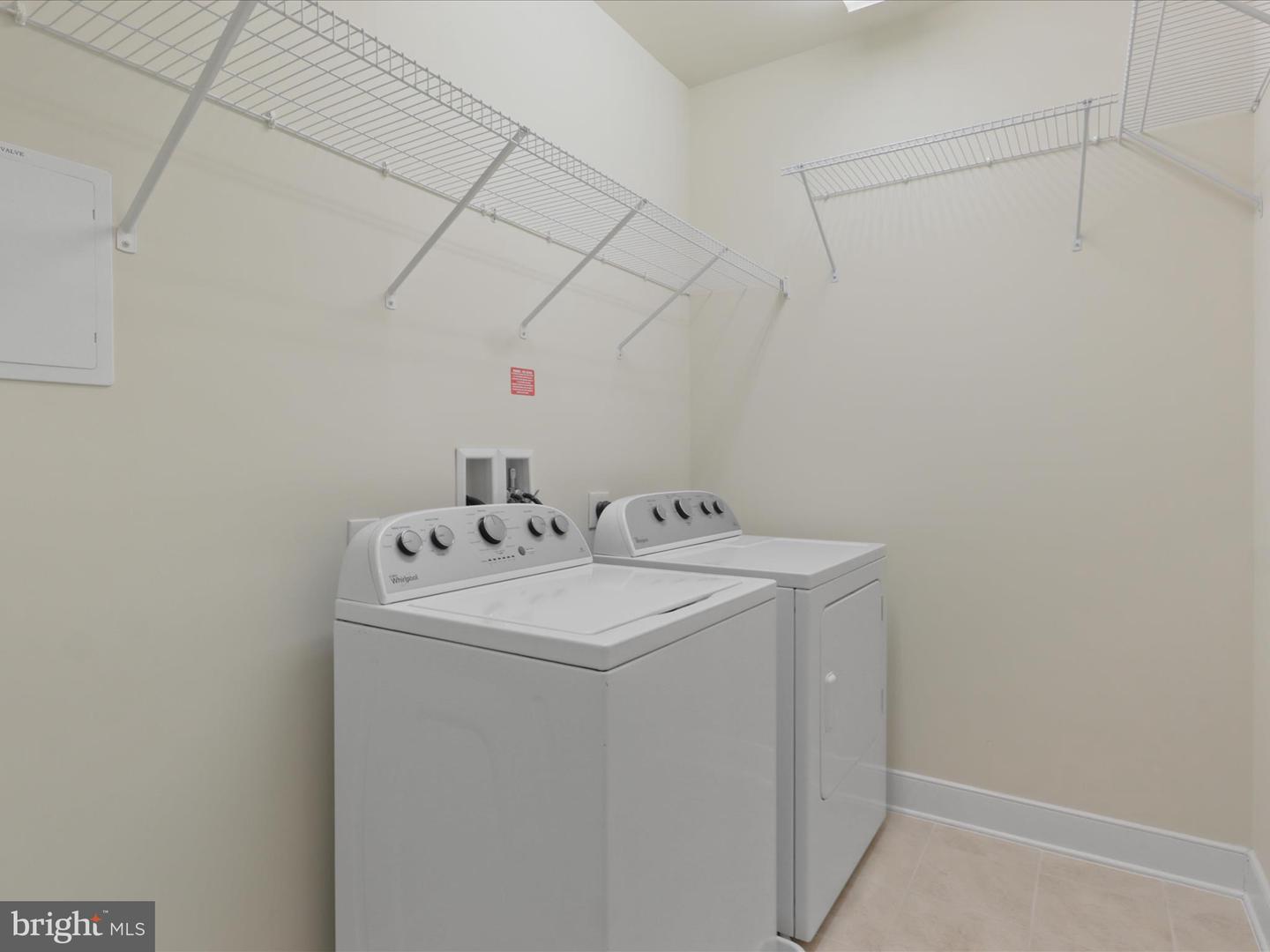 2903 BLEEKER ST #5-401, FAIRFAX, Virginia 22031, 2 Bedrooms Bedrooms, ,2 BathroomsBathrooms,Residential,For sale,2903 BLEEKER ST #5-401,VAFX2242160 MLS # VAFX2242160