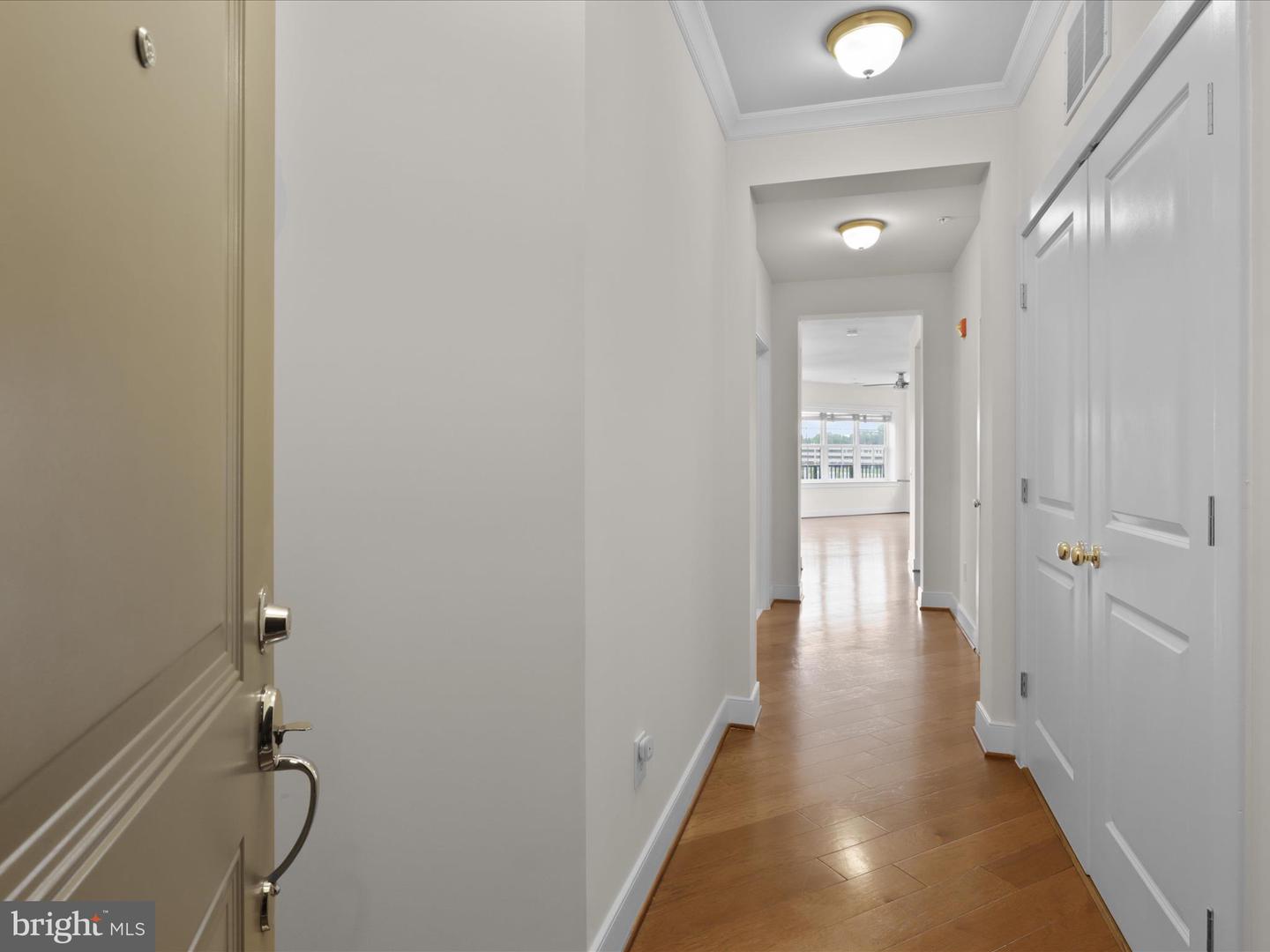 2903 BLEEKER ST #5-401, FAIRFAX, Virginia 22031, 2 Bedrooms Bedrooms, ,2 BathroomsBathrooms,Residential,For sale,2903 BLEEKER ST #5-401,VAFX2242160 MLS # VAFX2242160