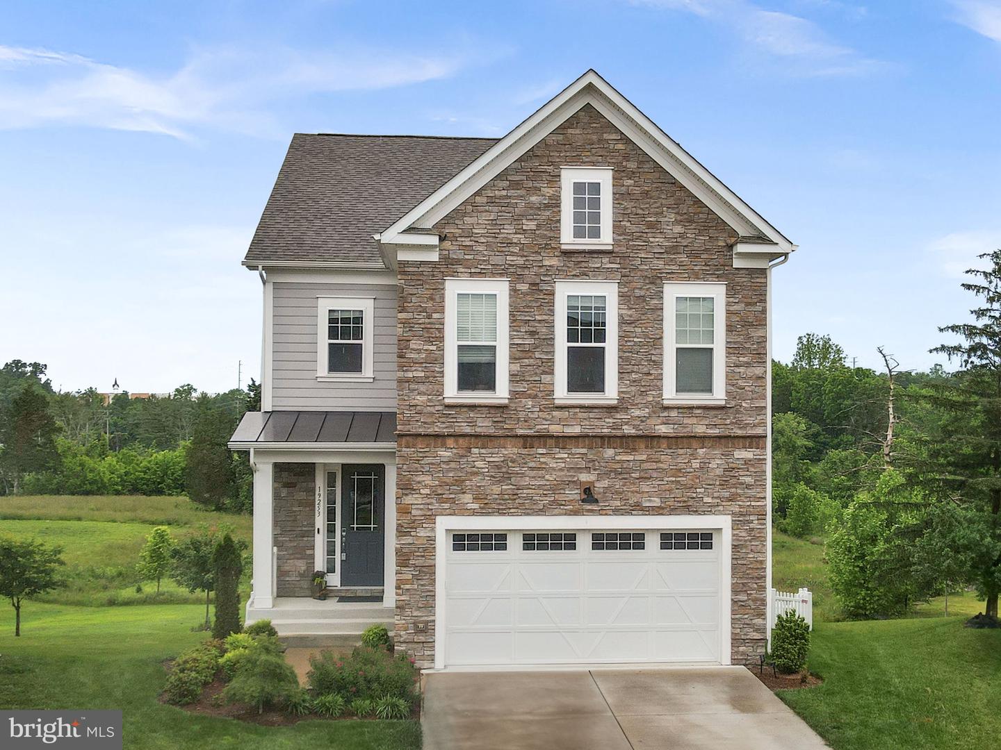 19253 RUNNING SPRING CT, LEESBURG, Virginia 20175, 5 Bedrooms Bedrooms, ,3 BathroomsBathrooms,Residential,For sale,19253 RUNNING SPRING CT,VALO2097392 MLS # VALO2097392