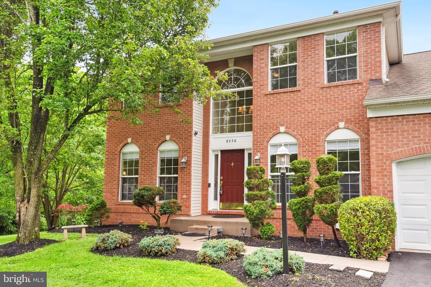 8456 SUMMER BREEZE PL, MANASSAS, Virginia 20112, 5 Bedrooms Bedrooms, ,4 BathroomsBathrooms,Residential,For sale,8456 SUMMER BREEZE PL,VAPW2095284 MLS # VAPW2095284