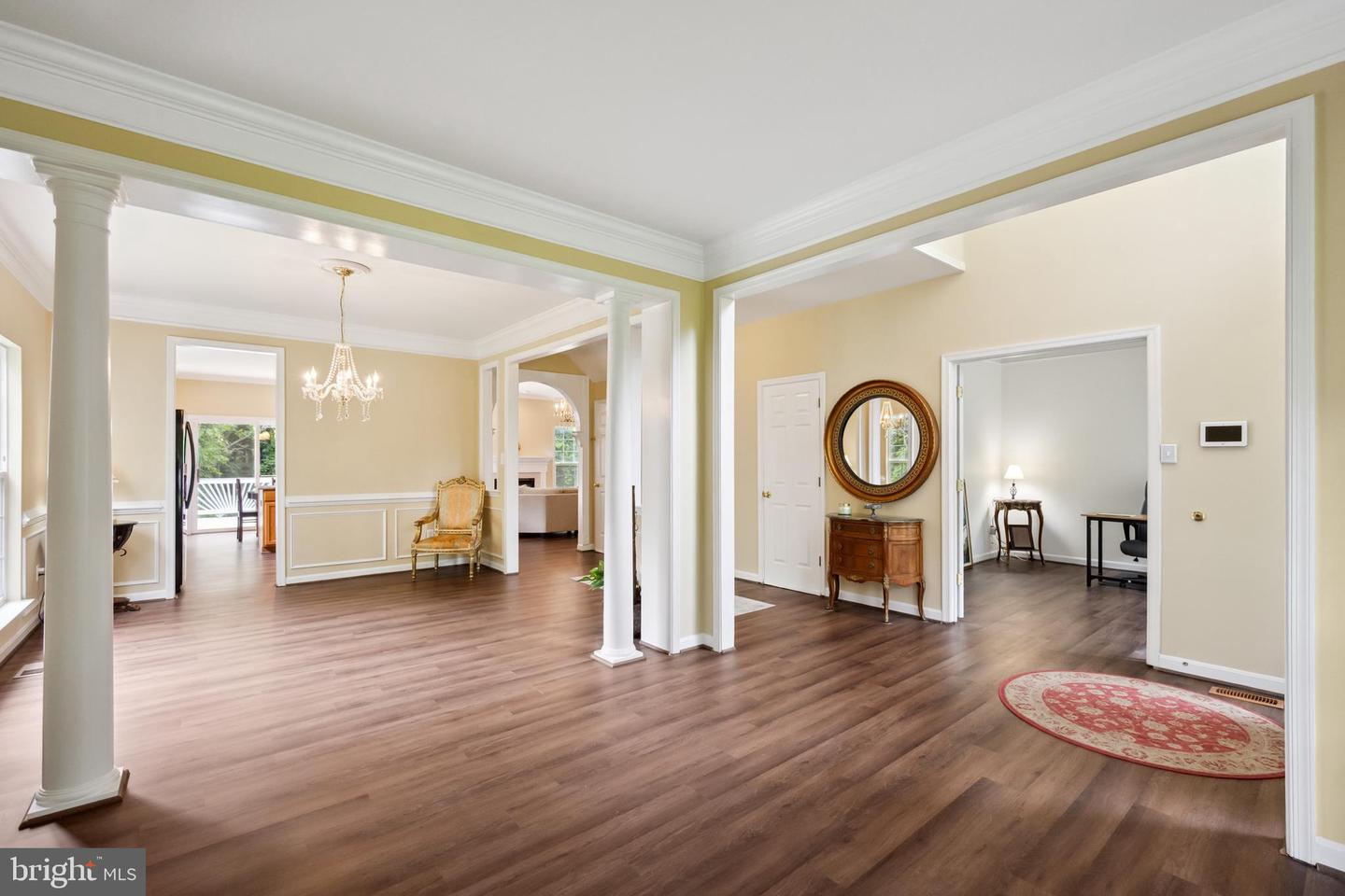 8456 SUMMER BREEZE PL, MANASSAS, Virginia 20112, 5 Bedrooms Bedrooms, ,4 BathroomsBathrooms,Residential,For sale,8456 SUMMER BREEZE PL,VAPW2095284 MLS # VAPW2095284