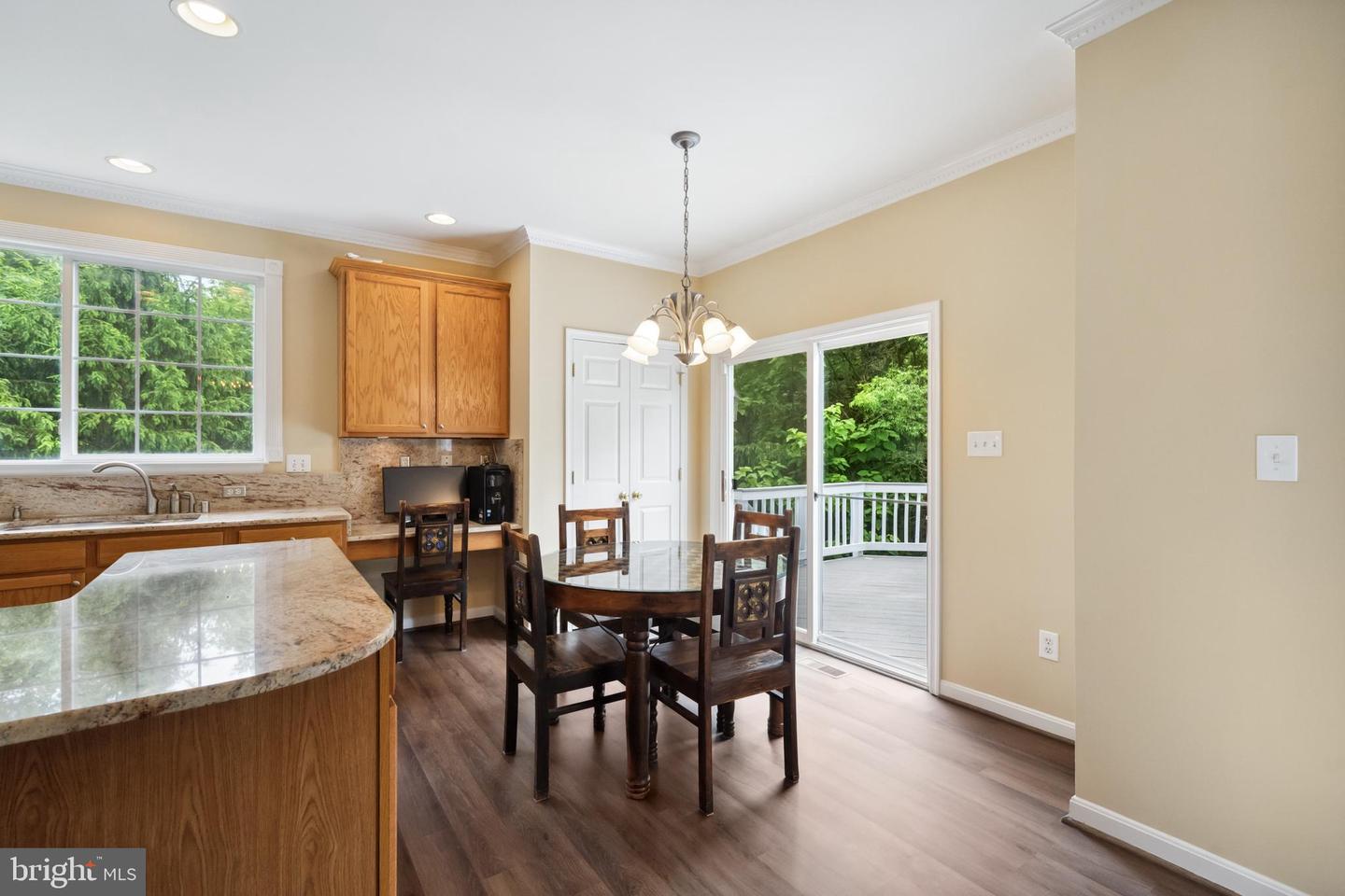 8456 SUMMER BREEZE PL, MANASSAS, Virginia 20112, 5 Bedrooms Bedrooms, ,4 BathroomsBathrooms,Residential,For sale,8456 SUMMER BREEZE PL,VAPW2095284 MLS # VAPW2095284
