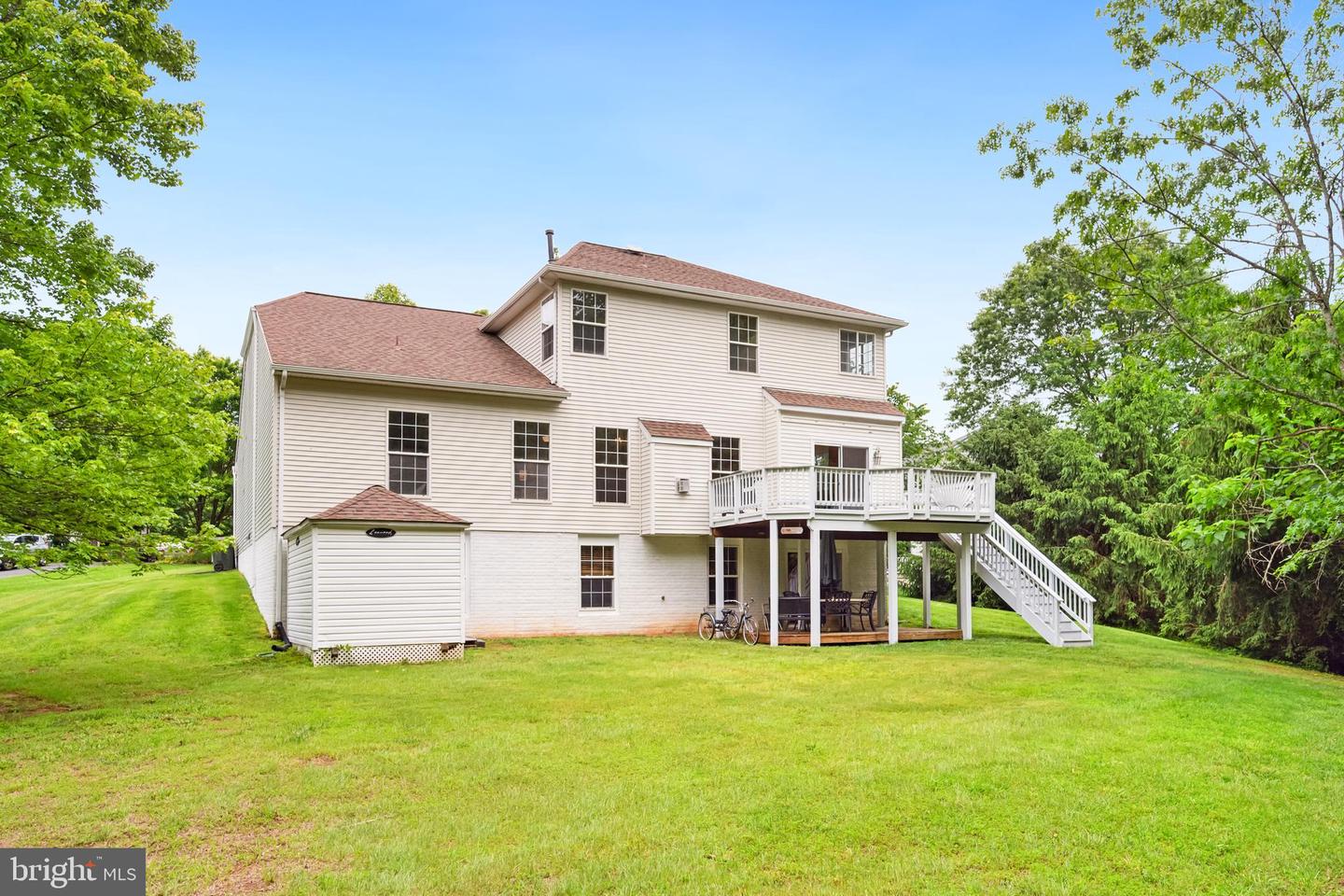 8456 SUMMER BREEZE PL, MANASSAS, Virginia 20112, 5 Bedrooms Bedrooms, ,4 BathroomsBathrooms,Residential,For sale,8456 SUMMER BREEZE PL,VAPW2095284 MLS # VAPW2095284