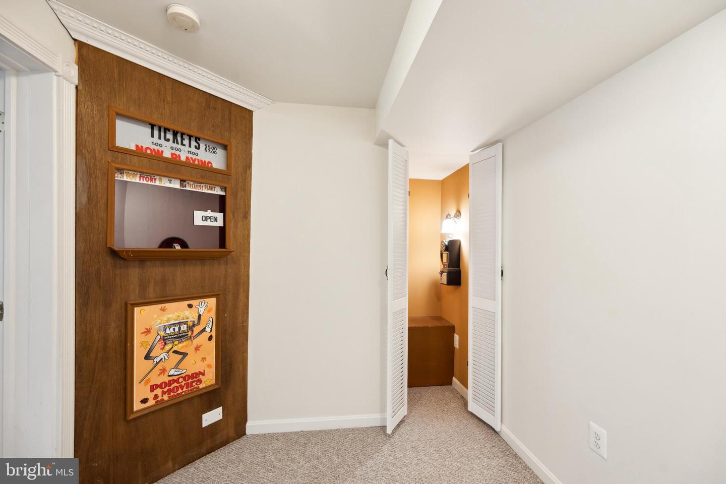 8456 SUMMER BREEZE PL, MANASSAS, Virginia 20112, 5 Bedrooms Bedrooms, ,4 BathroomsBathrooms,Residential,For sale,8456 SUMMER BREEZE PL,VAPW2095284 MLS # VAPW2095284