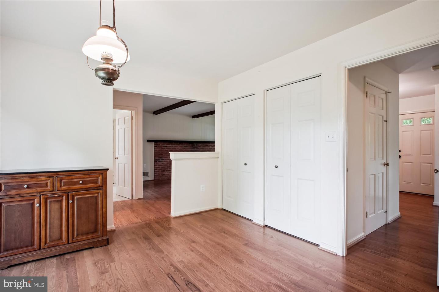 1881 COLD CREEK CT, VIENNA, Virginia 22182, 4 Bedrooms Bedrooms, ,3 BathroomsBathrooms,Residential,For sale,1881 COLD CREEK CT,VAFX2242630 MLS # VAFX2242630