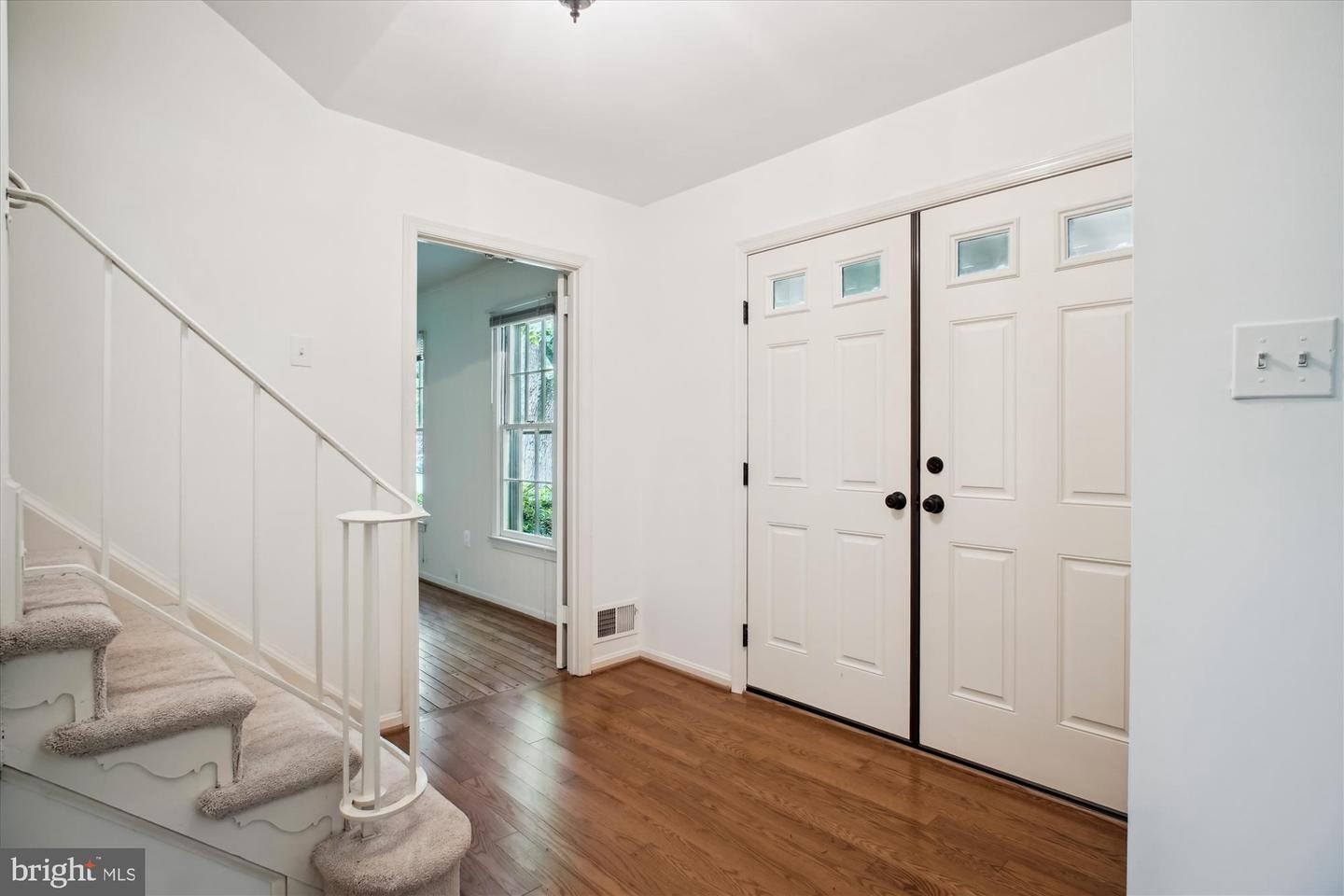 1881 COLD CREEK CT, VIENNA, Virginia 22182, 4 Bedrooms Bedrooms, ,3 BathroomsBathrooms,Residential,For sale,1881 COLD CREEK CT,VAFX2242630 MLS # VAFX2242630