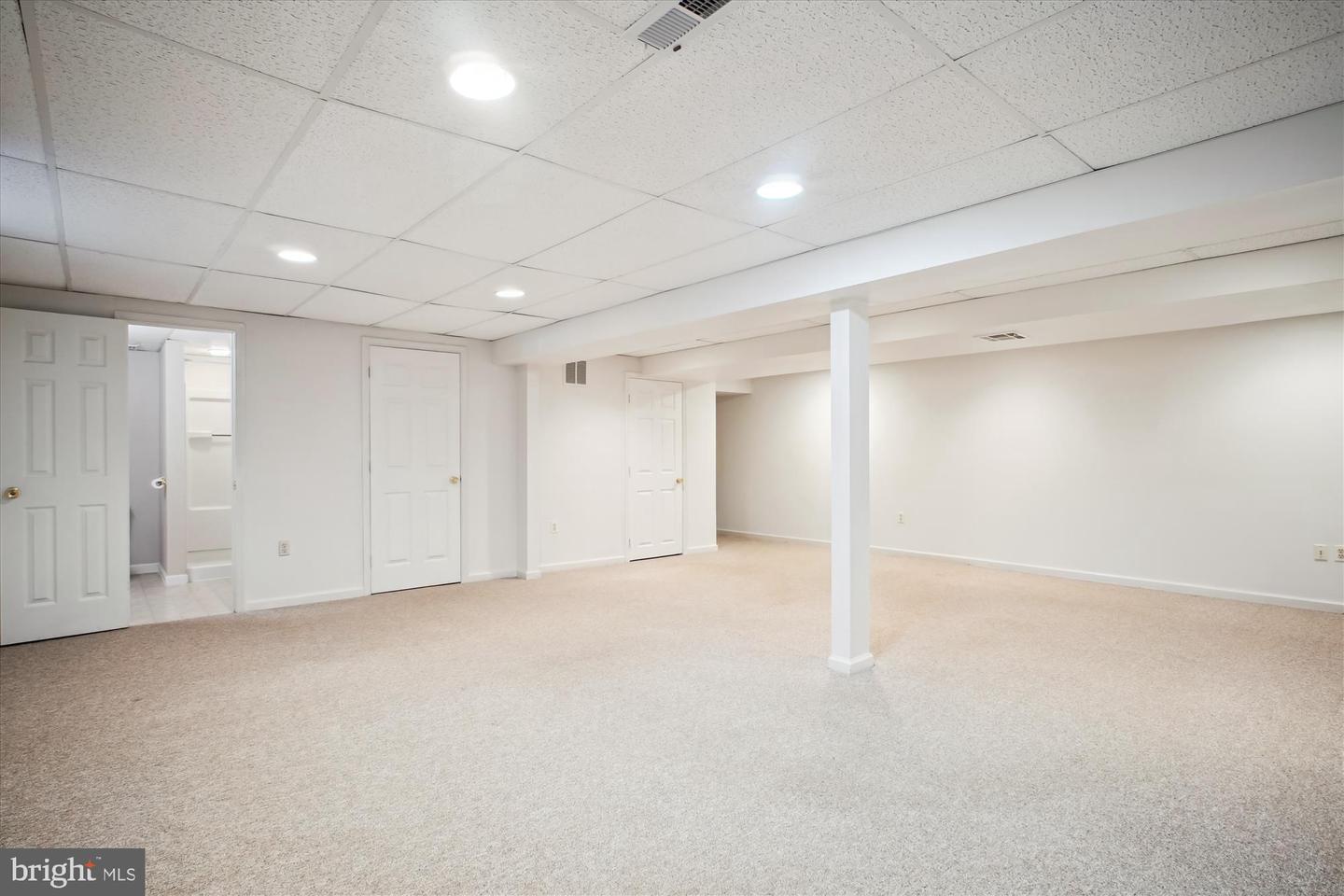1881 COLD CREEK CT, VIENNA, Virginia 22182, 4 Bedrooms Bedrooms, ,3 BathroomsBathrooms,Residential,For sale,1881 COLD CREEK CT,VAFX2242630 MLS # VAFX2242630