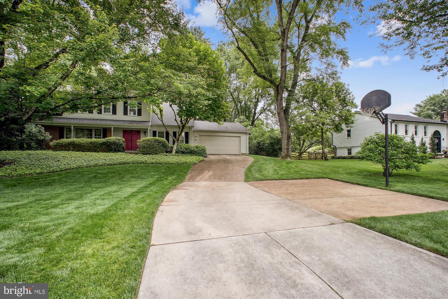 1881 COLD CREEK CT, VIENNA, Virginia 22182, 4 Bedrooms Bedrooms, ,3 BathroomsBathrooms,Residential,For sale,1881 COLD CREEK CT,VAFX2242630 MLS # VAFX2242630