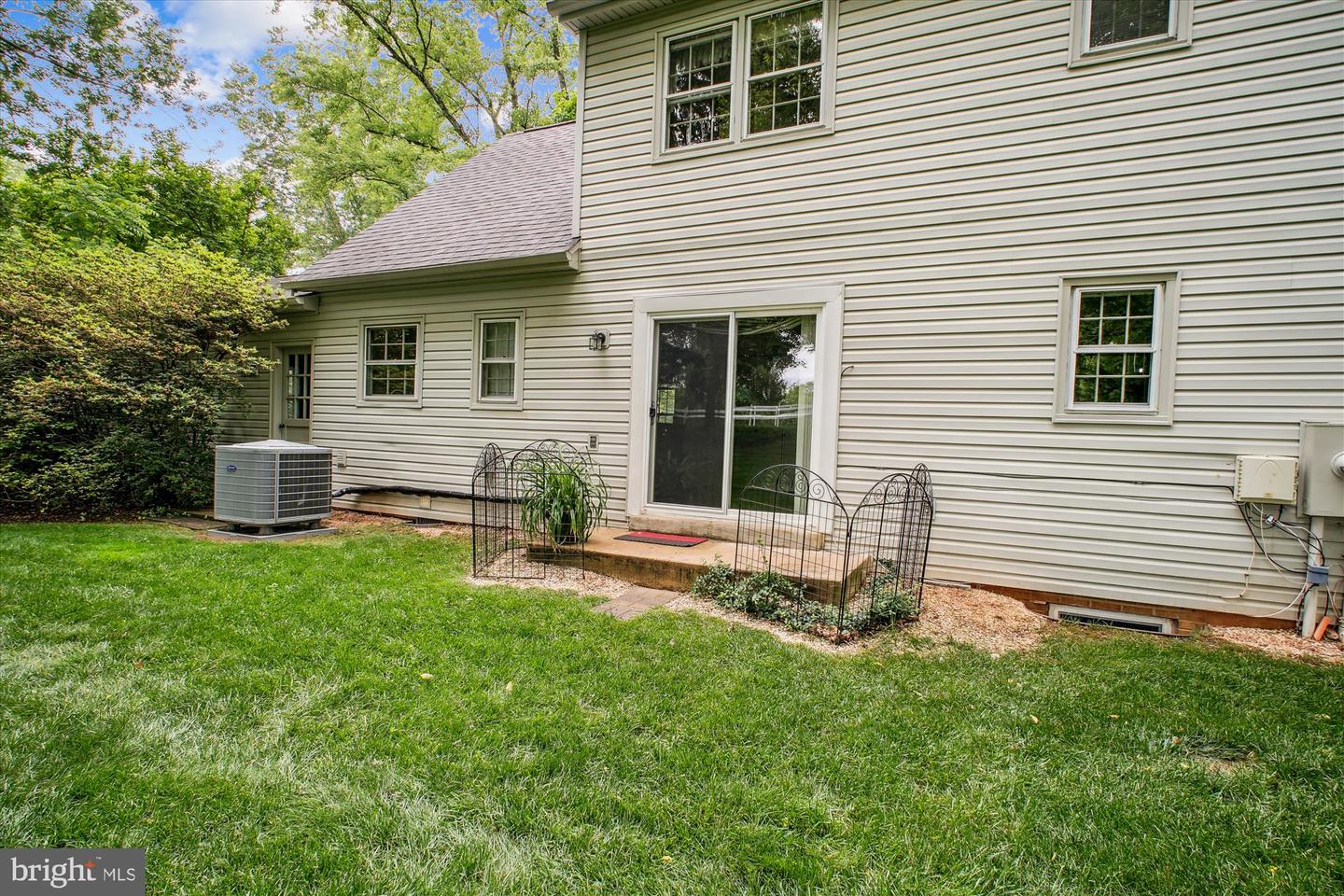 1881 COLD CREEK CT, VIENNA, Virginia 22182, 4 Bedrooms Bedrooms, ,3 BathroomsBathrooms,Residential,For sale,1881 COLD CREEK CT,VAFX2242630 MLS # VAFX2242630