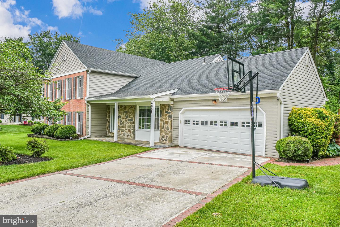 4005 KLOMAN ST, ANNANDALE, Virginia 22003, 5 Bedrooms Bedrooms, ,2 BathroomsBathrooms,Residential,For sale,4005 KLOMAN ST,VAFX2242830 MLS # VAFX2242830