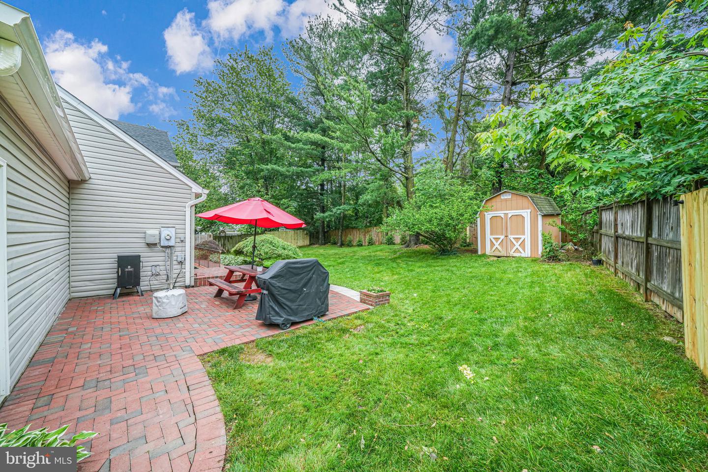 4005 KLOMAN ST, ANNANDALE, Virginia 22003, 5 Bedrooms Bedrooms, ,2 BathroomsBathrooms,Residential,For sale,4005 KLOMAN ST,VAFX2242830 MLS # VAFX2242830