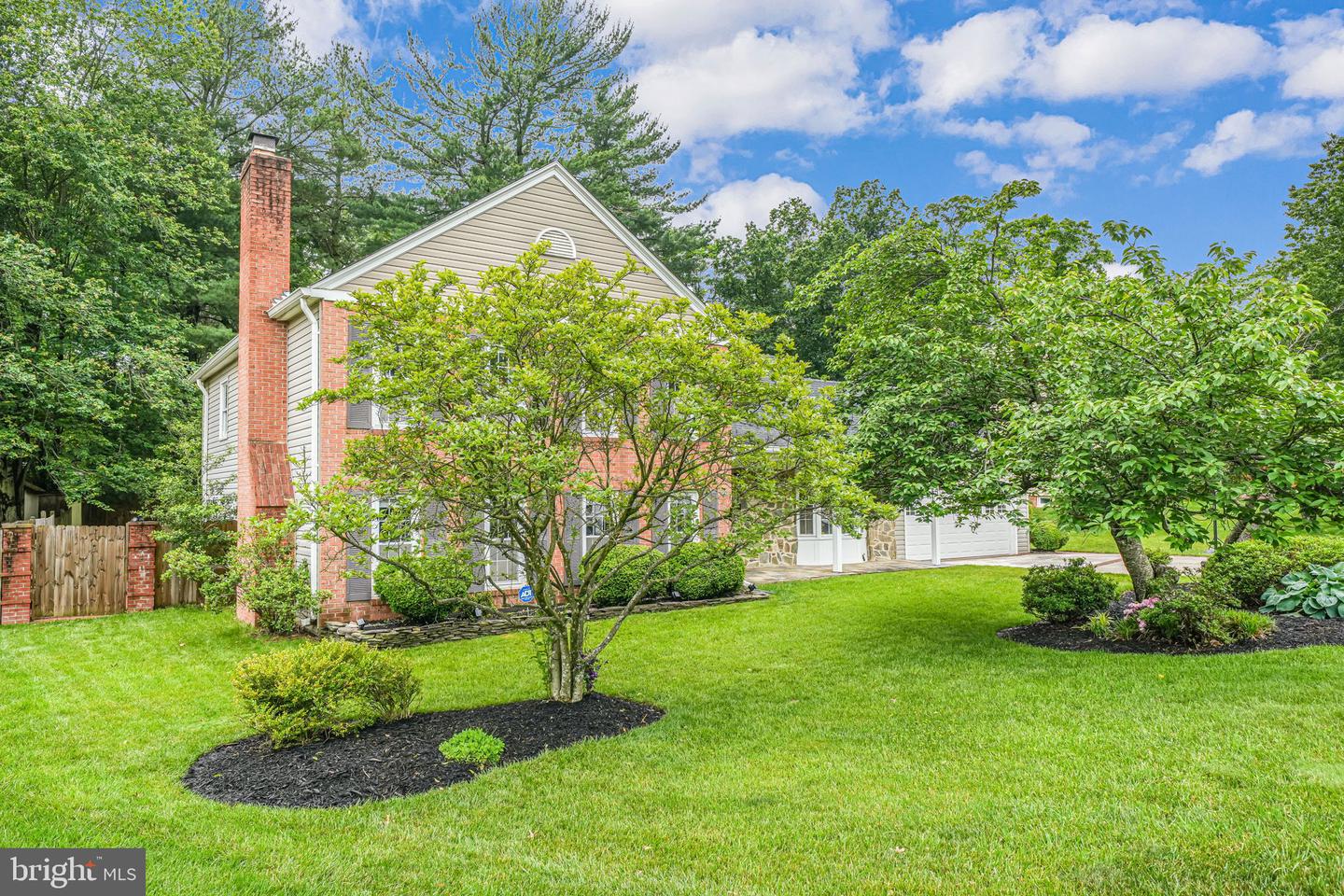 4005 KLOMAN ST, ANNANDALE, Virginia 22003, 5 Bedrooms Bedrooms, ,2 BathroomsBathrooms,Residential,For sale,4005 KLOMAN ST,VAFX2242830 MLS # VAFX2242830