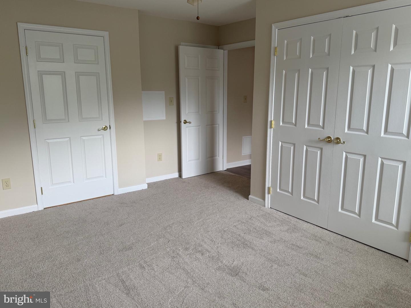 11002 KOMAN CIR, MANASSAS, Virginia 20109, 2 Bedrooms Bedrooms, ,2 BathroomsBathrooms,Residential,For sale,11002 KOMAN CIR,VAPW2095038 MLS # VAPW2095038