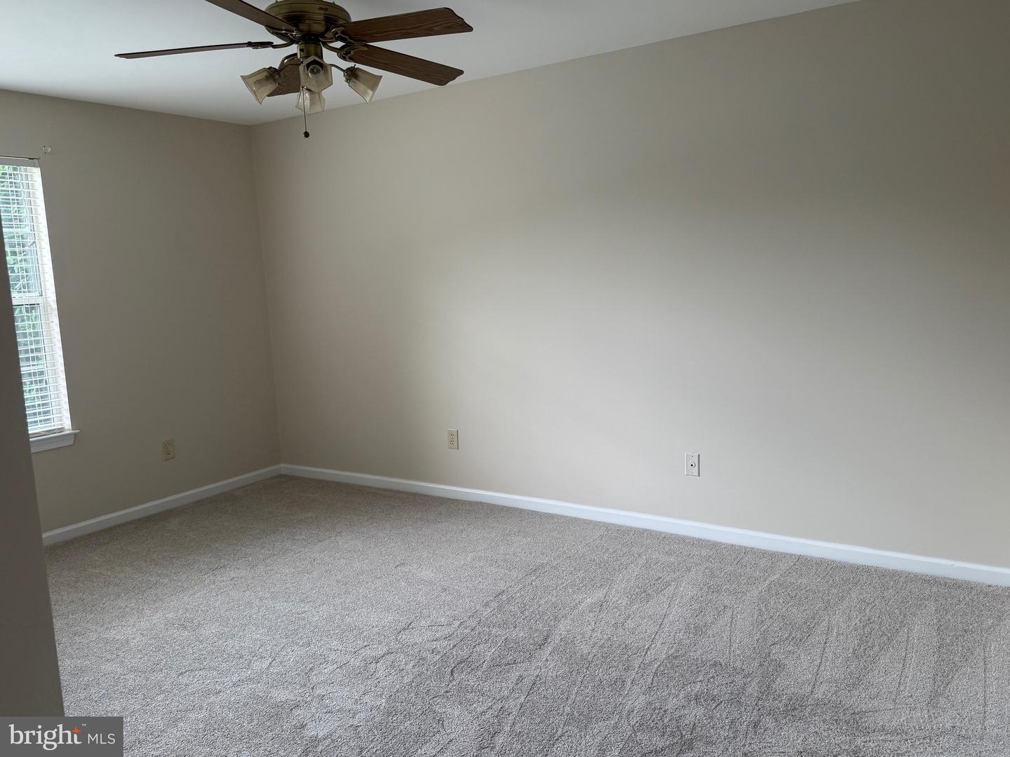 11002 KOMAN CIR, MANASSAS, Virginia 20109, 2 Bedrooms Bedrooms, ,2 BathroomsBathrooms,Residential,For sale,11002 KOMAN CIR,VAPW2095038 MLS # VAPW2095038