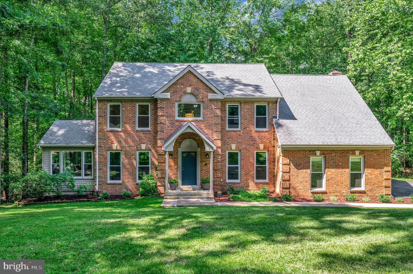 2 ENGLISH HILLS DR, FREDERICKSBURG, Virginia 22406, 4 Bedrooms Bedrooms, ,2 BathroomsBathrooms,Residential,For sale,2 ENGLISH HILLS DR,VAST2038976 MLS # VAST2038976