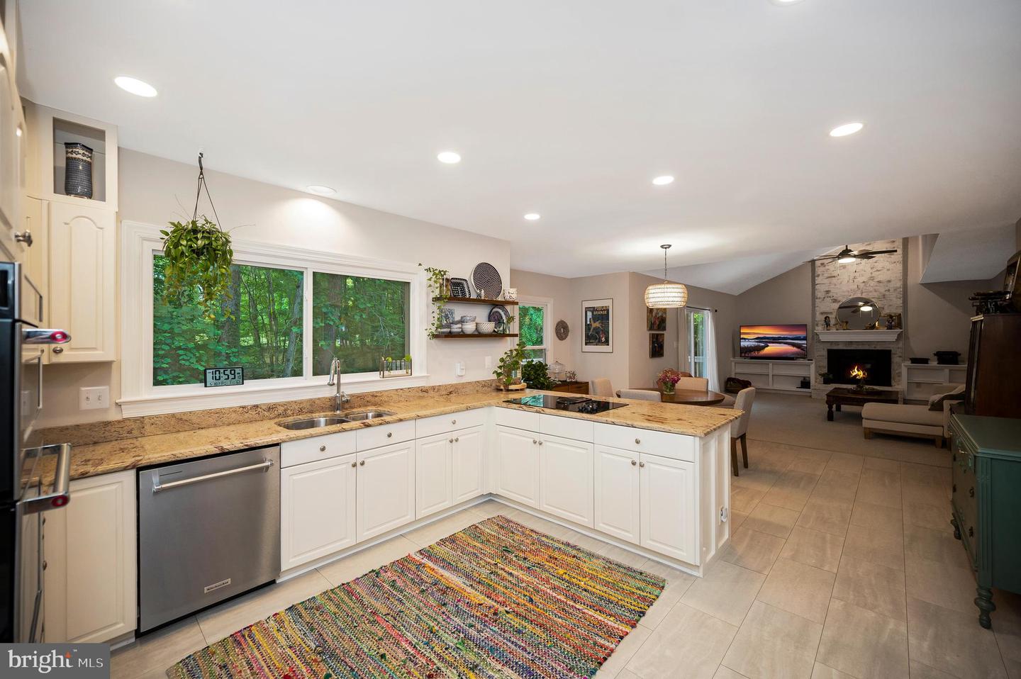 2 ENGLISH HILLS DR, FREDERICKSBURG, Virginia 22406, 4 Bedrooms Bedrooms, ,2 BathroomsBathrooms,Residential,For sale,2 ENGLISH HILLS DR,VAST2038976 MLS # VAST2038976