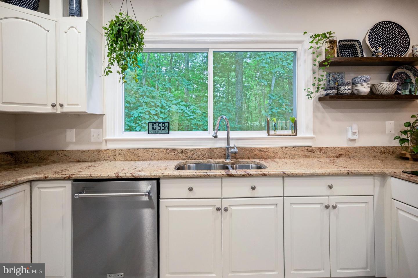 2 ENGLISH HILLS DR, FREDERICKSBURG, Virginia 22406, 4 Bedrooms Bedrooms, ,2 BathroomsBathrooms,Residential,For sale,2 ENGLISH HILLS DR,VAST2038976 MLS # VAST2038976