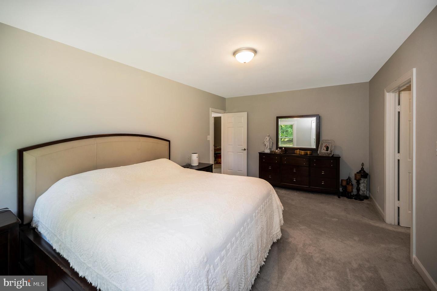 2 ENGLISH HILLS DR, FREDERICKSBURG, Virginia 22406, 4 Bedrooms Bedrooms, ,2 BathroomsBathrooms,Residential,For sale,2 ENGLISH HILLS DR,VAST2038976 MLS # VAST2038976