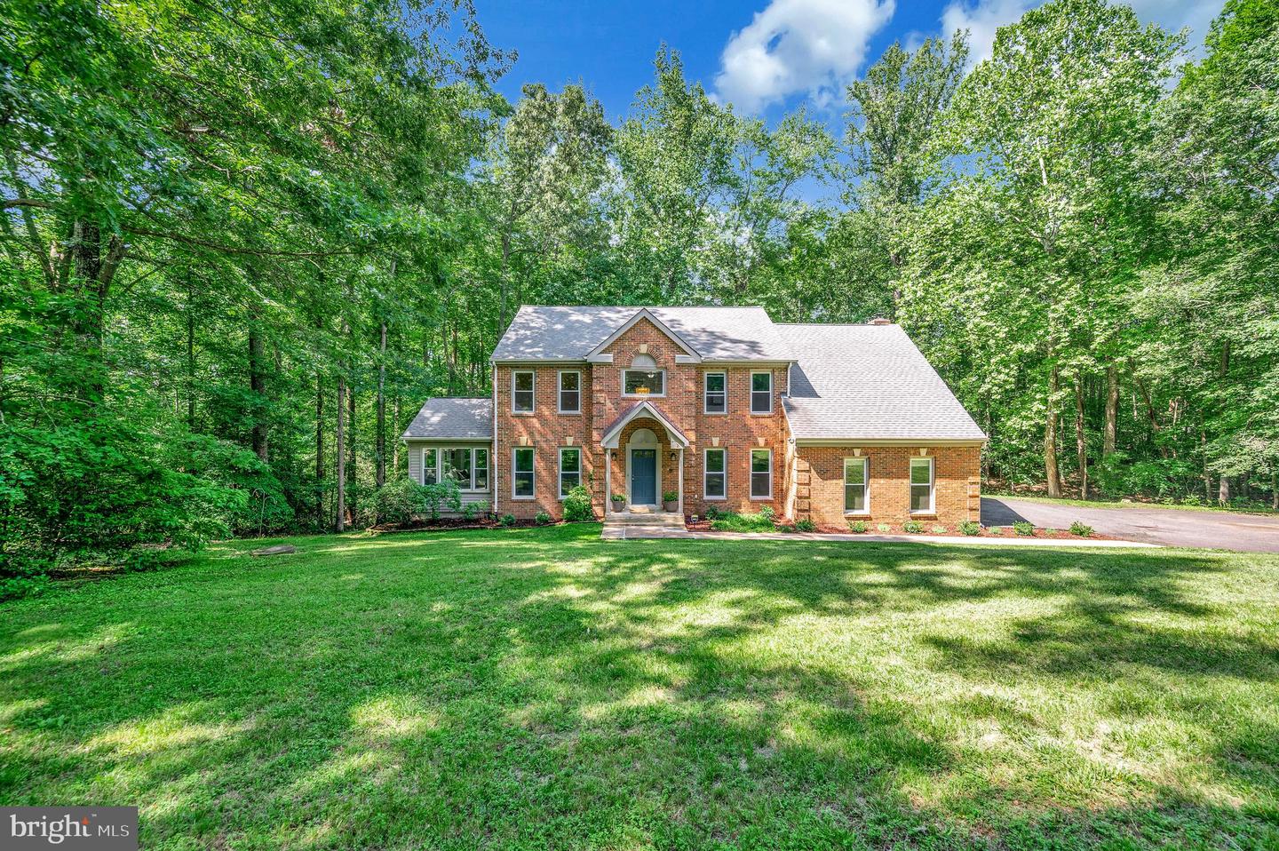 2 ENGLISH HILLS DR, FREDERICKSBURG, Virginia 22406, 4 Bedrooms Bedrooms, ,2 BathroomsBathrooms,Residential,For sale,2 ENGLISH HILLS DR,VAST2038976 MLS # VAST2038976