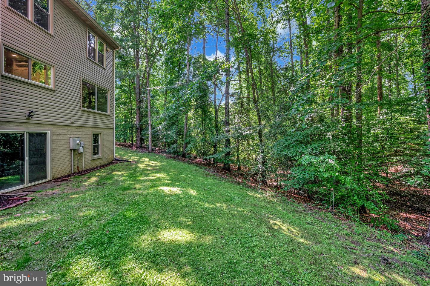 2 ENGLISH HILLS DR, FREDERICKSBURG, Virginia 22406, 4 Bedrooms Bedrooms, ,2 BathroomsBathrooms,Residential,For sale,2 ENGLISH HILLS DR,VAST2038976 MLS # VAST2038976