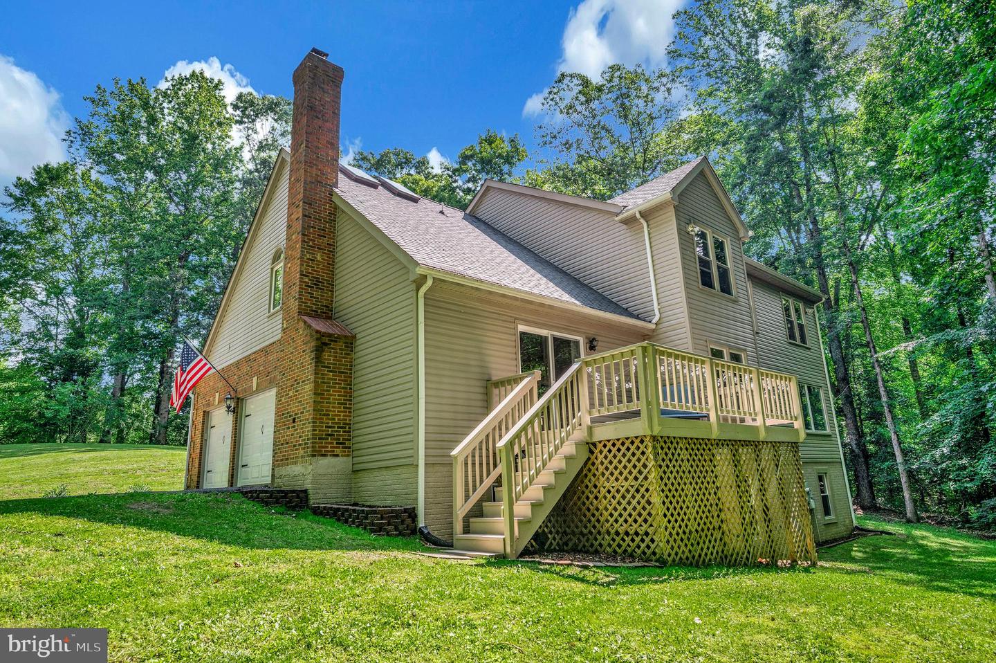 2 ENGLISH HILLS DR, FREDERICKSBURG, Virginia 22406, 4 Bedrooms Bedrooms, ,2 BathroomsBathrooms,Residential,For sale,2 ENGLISH HILLS DR,VAST2038976 MLS # VAST2038976