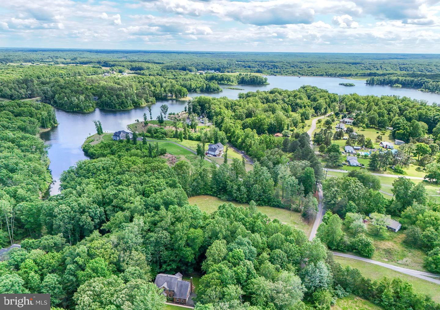 2 ENGLISH HILLS DR, FREDERICKSBURG, Virginia 22406, 4 Bedrooms Bedrooms, ,2 BathroomsBathrooms,Residential,For sale,2 ENGLISH HILLS DR,VAST2038976 MLS # VAST2038976