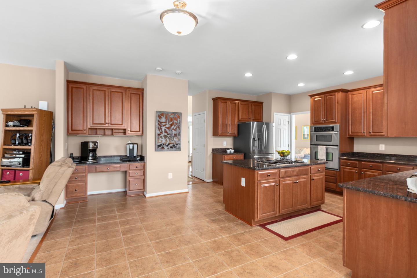 4 SABLE LN, STAFFORD, Virginia 22554, 5 Bedrooms Bedrooms, ,3 BathroomsBathrooms,Residential,For sale,4 SABLE LN,VAST2038990 MLS # VAST2038990