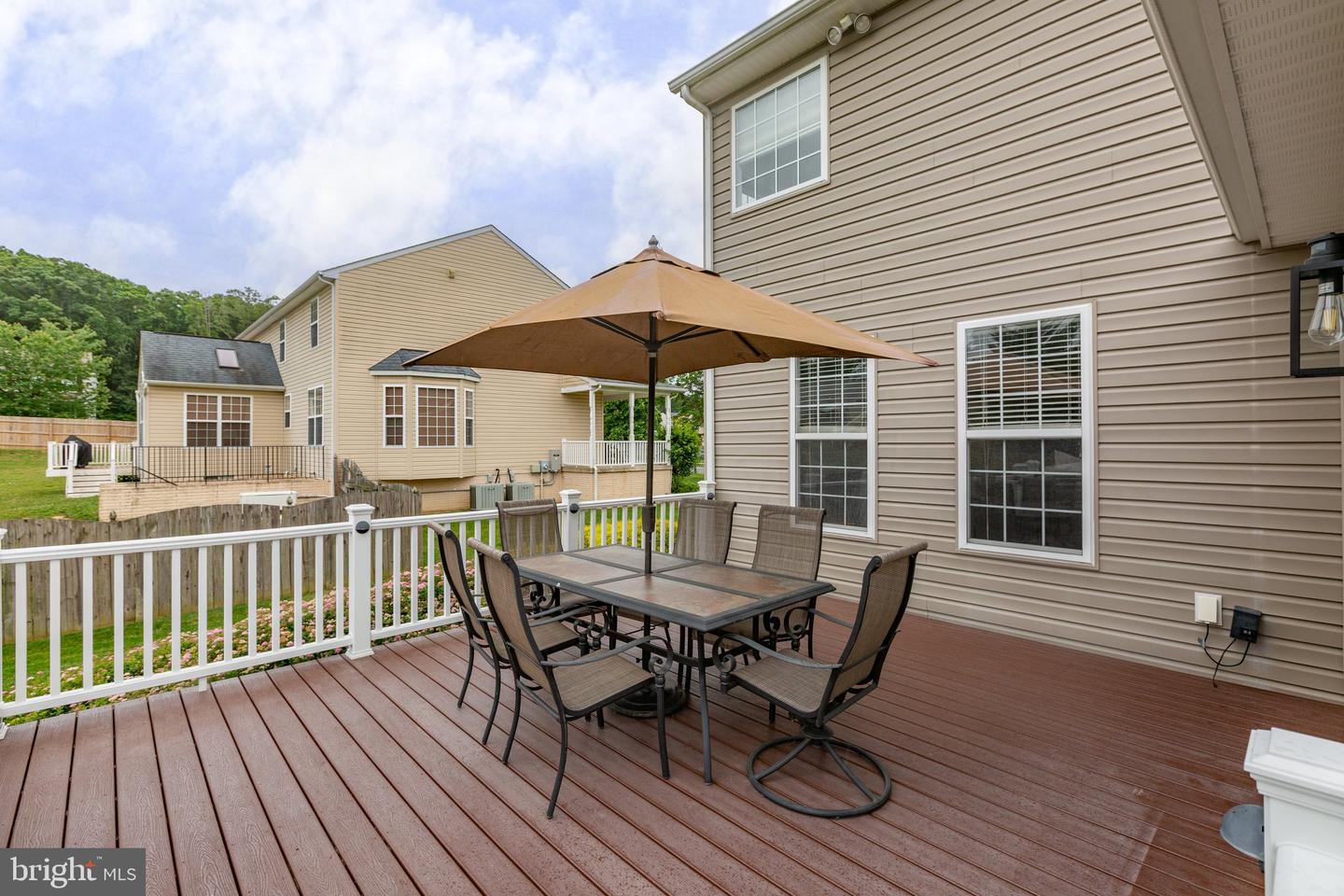 4 SABLE LN, STAFFORD, Virginia 22554, 5 Bedrooms Bedrooms, ,3 BathroomsBathrooms,Residential,For sale,4 SABLE LN,VAST2038990 MLS # VAST2038990