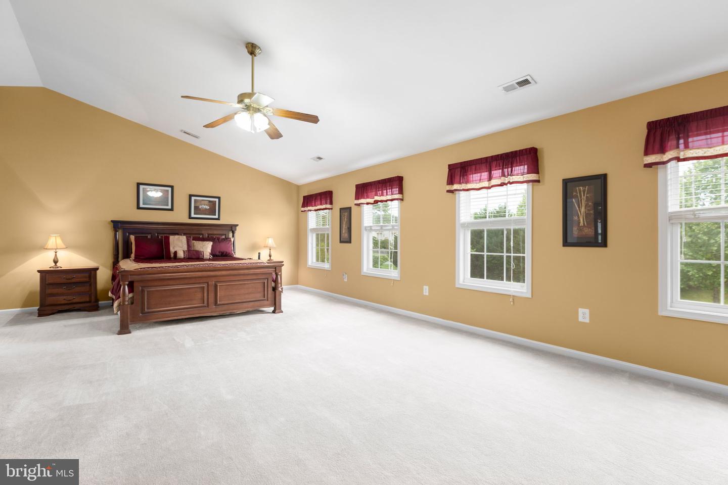 4 SABLE LN, STAFFORD, Virginia 22554, 5 Bedrooms Bedrooms, ,3 BathroomsBathrooms,Residential,For sale,4 SABLE LN,VAST2038990 MLS # VAST2038990