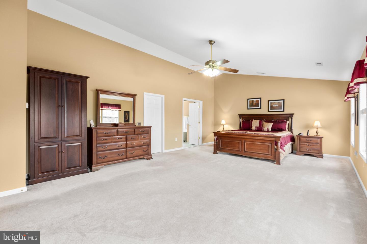 4 SABLE LN, STAFFORD, Virginia 22554, 5 Bedrooms Bedrooms, ,3 BathroomsBathrooms,Residential,For sale,4 SABLE LN,VAST2038990 MLS # VAST2038990