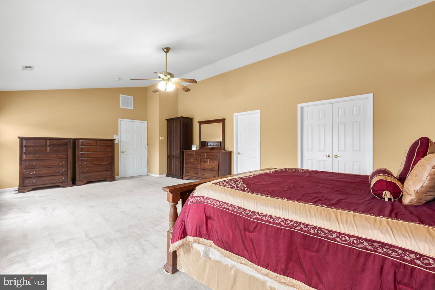 4 SABLE LN, STAFFORD, Virginia 22554, 5 Bedrooms Bedrooms, ,3 BathroomsBathrooms,Residential,For sale,4 SABLE LN,VAST2038990 MLS # VAST2038990