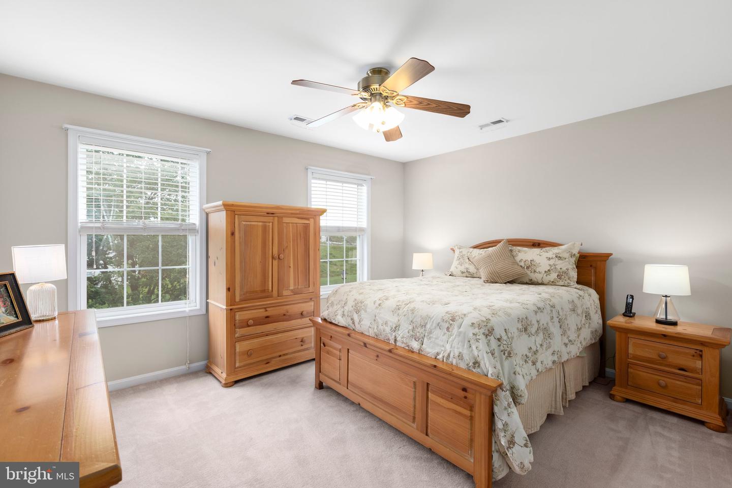 4 SABLE LN, STAFFORD, Virginia 22554, 5 Bedrooms Bedrooms, ,3 BathroomsBathrooms,Residential,For sale,4 SABLE LN,VAST2038990 MLS # VAST2038990