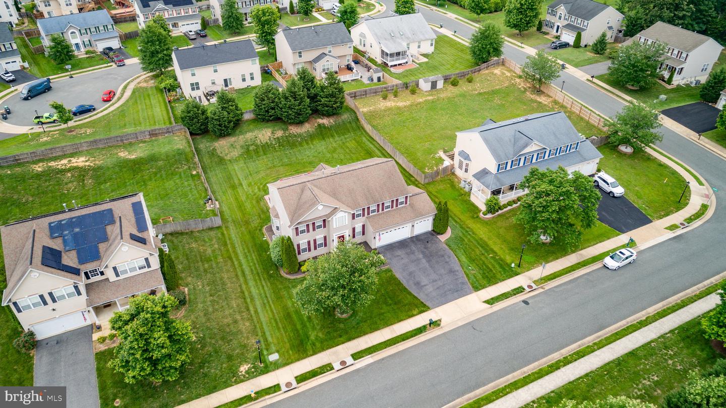 4 SABLE LN, STAFFORD, Virginia 22554, 5 Bedrooms Bedrooms, ,3 BathroomsBathrooms,Residential,For sale,4 SABLE LN,VAST2038990 MLS # VAST2038990