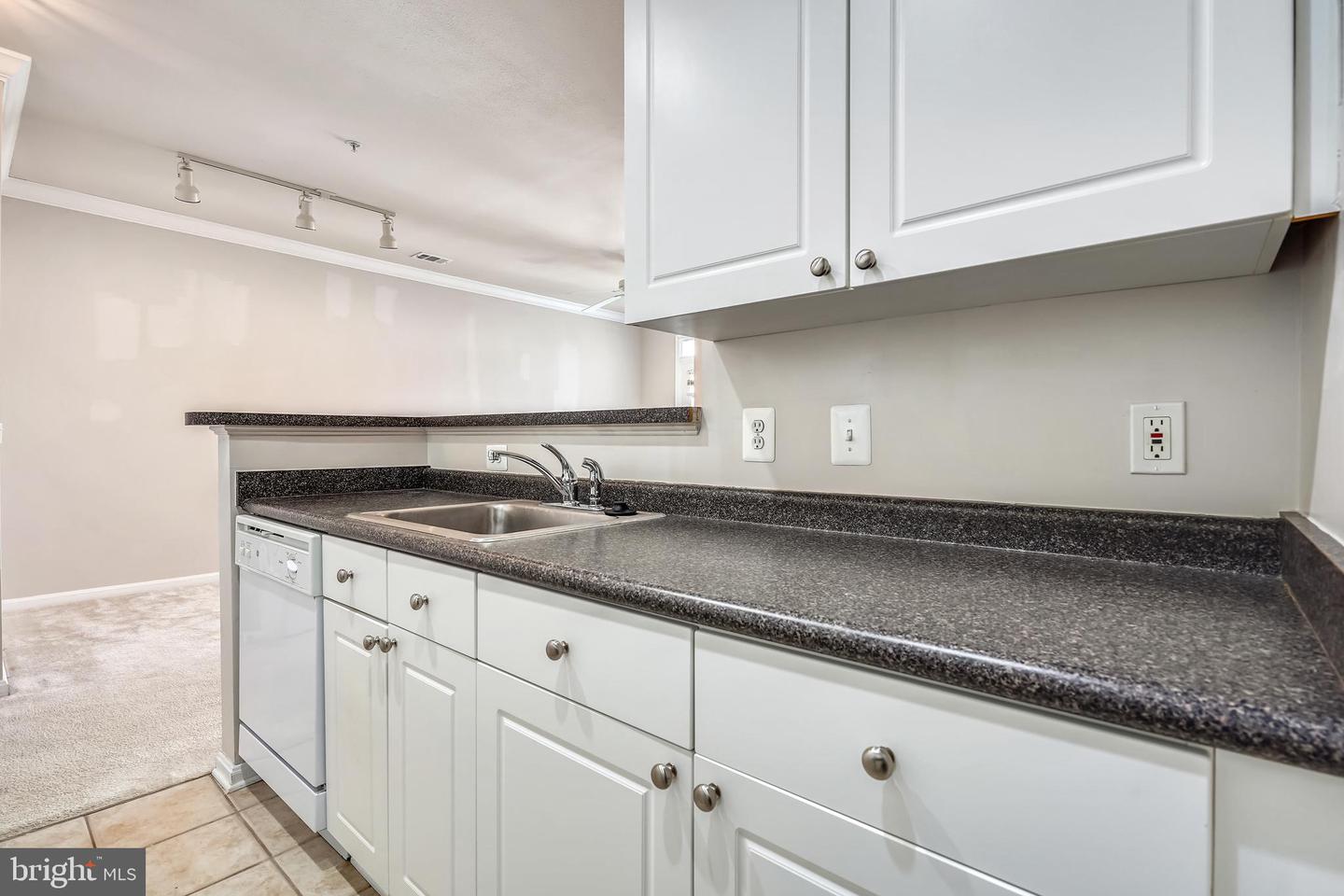 2765 CENTERBORO DR #362, VIENNA, Virginia 22181, 1 Bedroom Bedrooms, ,1 BathroomBathrooms,Residential,For sale,2765 CENTERBORO DR #362,VAFX2242120 MLS # VAFX2242120