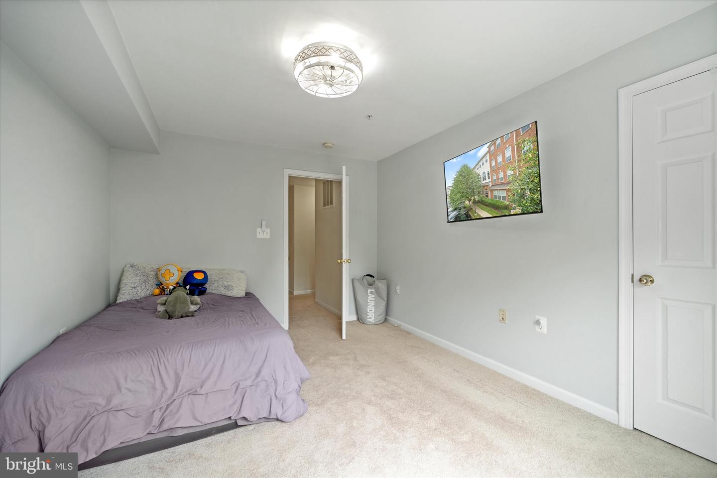 6124 ASTER HAVEN CIR, HAYMARKET, Virginia 20169, 2 Bedrooms Bedrooms, ,2 BathroomsBathrooms,Residential,For sale,6124 ASTER HAVEN CIR,VAPW2095252 MLS # VAPW2095252