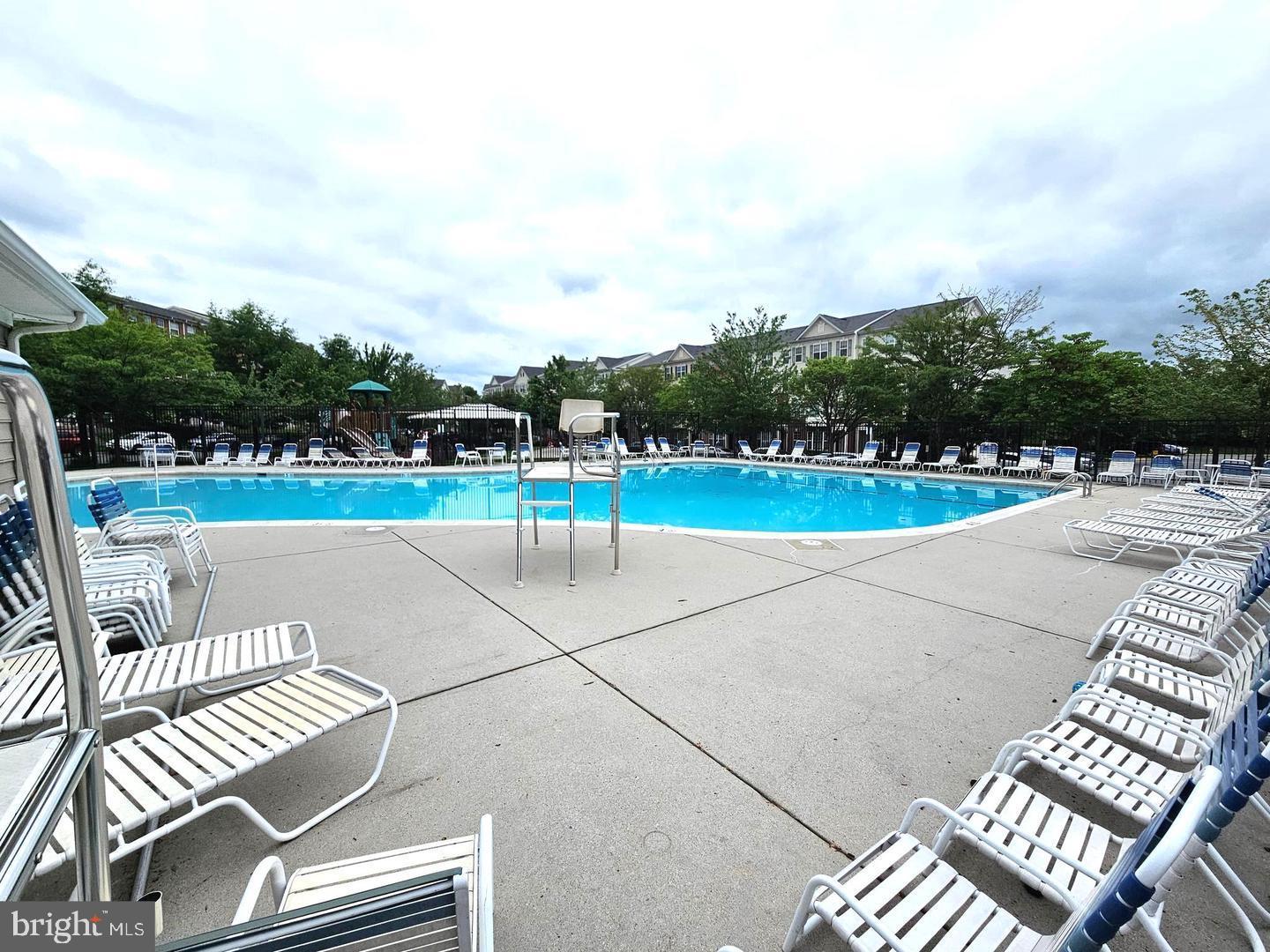 6124 ASTER HAVEN CIR, HAYMARKET, Virginia 20169, 2 Bedrooms Bedrooms, ,2 BathroomsBathrooms,Residential,For sale,6124 ASTER HAVEN CIR,VAPW2095252 MLS # VAPW2095252