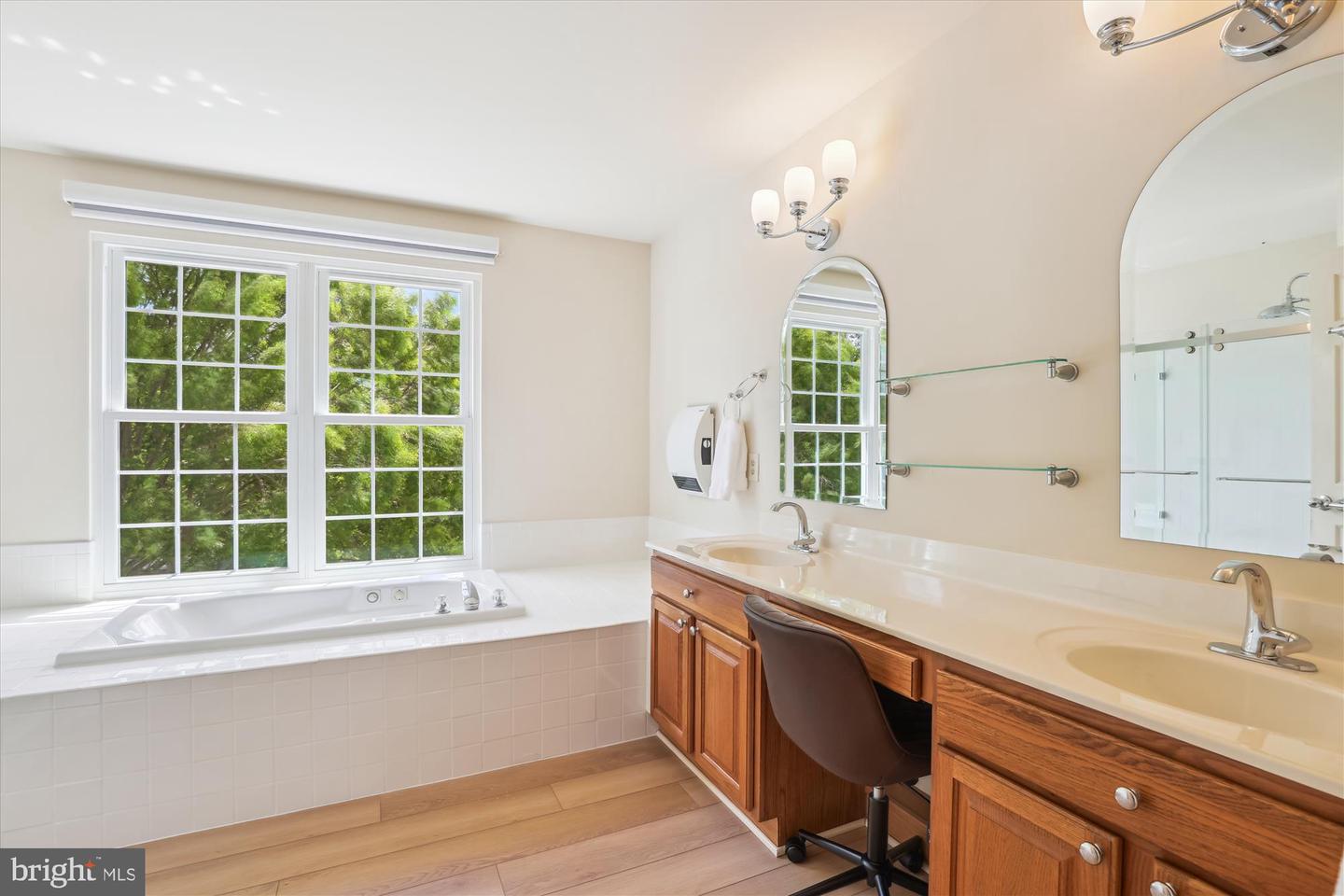 831 MACALISTER DR SE, LEESBURG, Virginia 20175, 4 Bedrooms Bedrooms, ,2 BathroomsBathrooms,Residential,For sale,831 MACALISTER DR SE,VALO2097496 MLS # VALO2097496