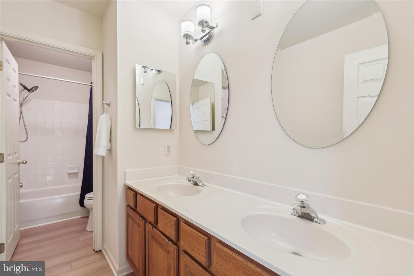 831 MACALISTER DR SE, LEESBURG, Virginia 20175, 4 Bedrooms Bedrooms, ,2 BathroomsBathrooms,Residential,For sale,831 MACALISTER DR SE,VALO2097496 MLS # VALO2097496
