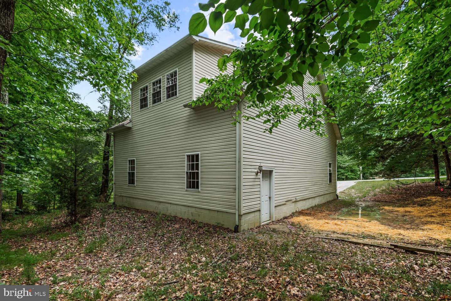 1753 NORTH INDEPENDENCE DRIVE, MONTROSS, Virginia 22520, 3 Bedrooms Bedrooms, 11 Rooms Rooms,3 BathroomsBathrooms,Residential,For sale,1753 NORTH INDEPENDENCE DRIVE,VAWE2008954 MLS # VAWE2008954