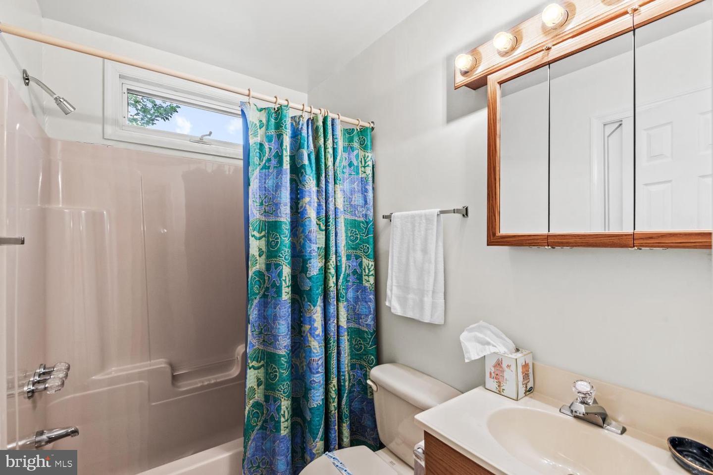 1753 NORTH INDEPENDENCE DRIVE, MONTROSS, Virginia 22520, 3 Bedrooms Bedrooms, 11 Rooms Rooms,3 BathroomsBathrooms,Residential,For sale,1753 NORTH INDEPENDENCE DRIVE,VAWE2008954 MLS # VAWE2008954