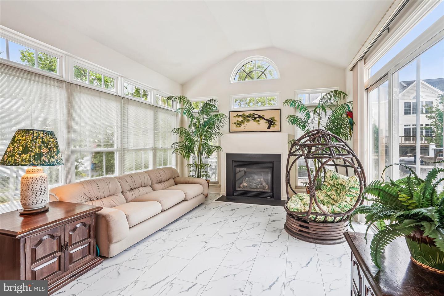 42701 ROLLING ROCK SQ, CHANTILLY, Virginia 20152, 3 Bedrooms Bedrooms, ,2 BathroomsBathrooms,Residential,For sale,42701 ROLLING ROCK SQ,VALO2097648 MLS # VALO2097648