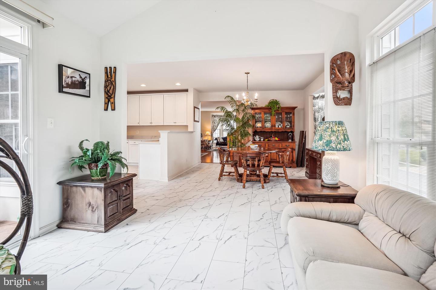42701 ROLLING ROCK SQ, CHANTILLY, Virginia 20152, 3 Bedrooms Bedrooms, ,2 BathroomsBathrooms,Residential,For sale,42701 ROLLING ROCK SQ,VALO2097648 MLS # VALO2097648