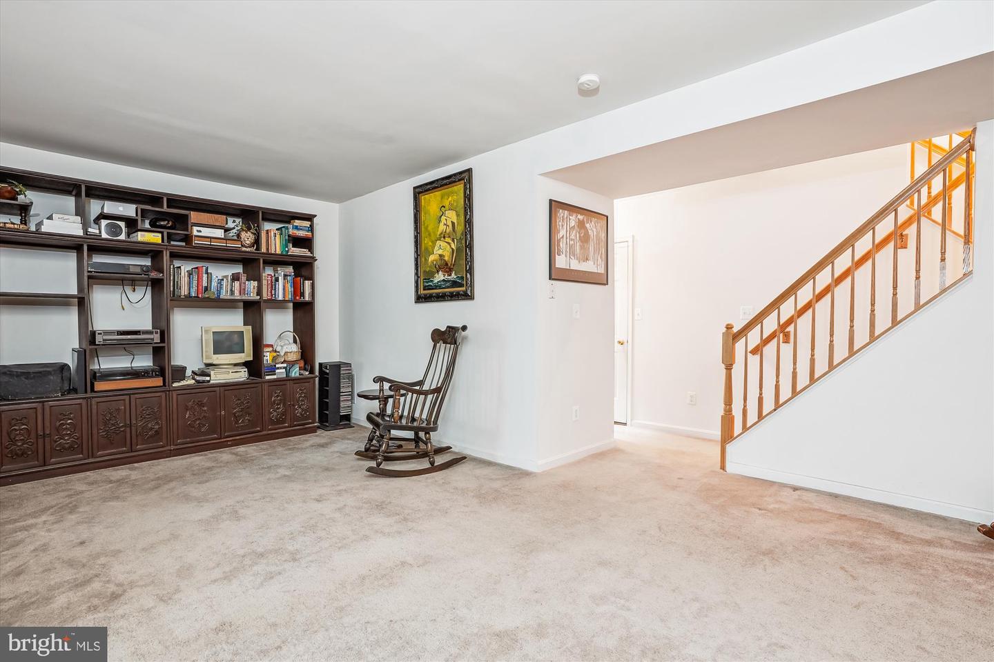 42701 ROLLING ROCK SQ, CHANTILLY, Virginia 20152, 3 Bedrooms Bedrooms, ,2 BathroomsBathrooms,Residential,For sale,42701 ROLLING ROCK SQ,VALO2097648 MLS # VALO2097648