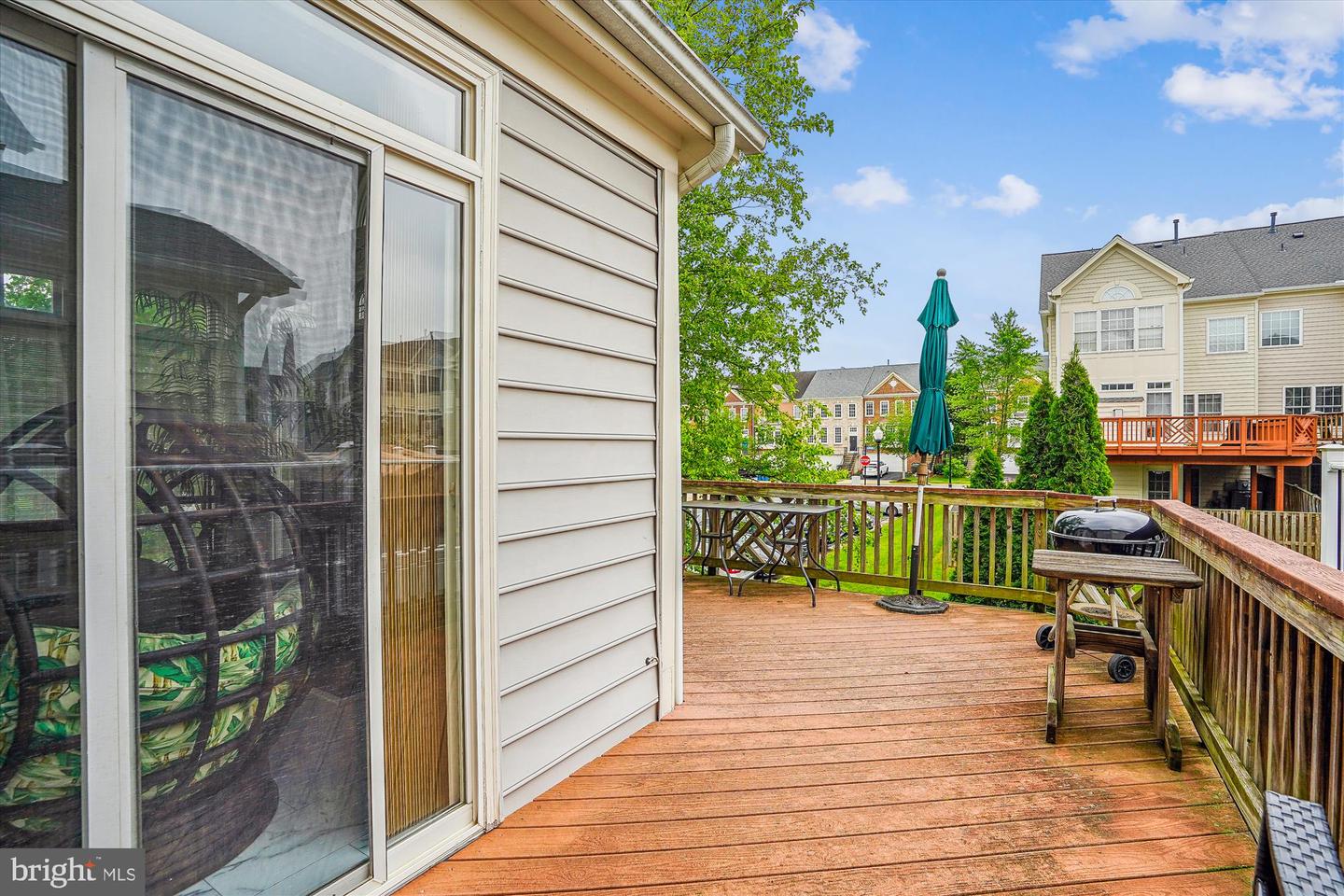 42701 ROLLING ROCK SQ, CHANTILLY, Virginia 20152, 3 Bedrooms Bedrooms, ,2 BathroomsBathrooms,Residential,For sale,42701 ROLLING ROCK SQ,VALO2097648 MLS # VALO2097648