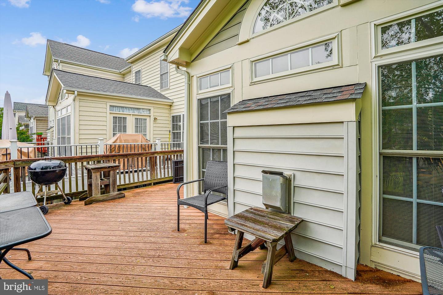42701 ROLLING ROCK SQ, CHANTILLY, Virginia 20152, 3 Bedrooms Bedrooms, ,2 BathroomsBathrooms,Residential,For sale,42701 ROLLING ROCK SQ,VALO2097648 MLS # VALO2097648