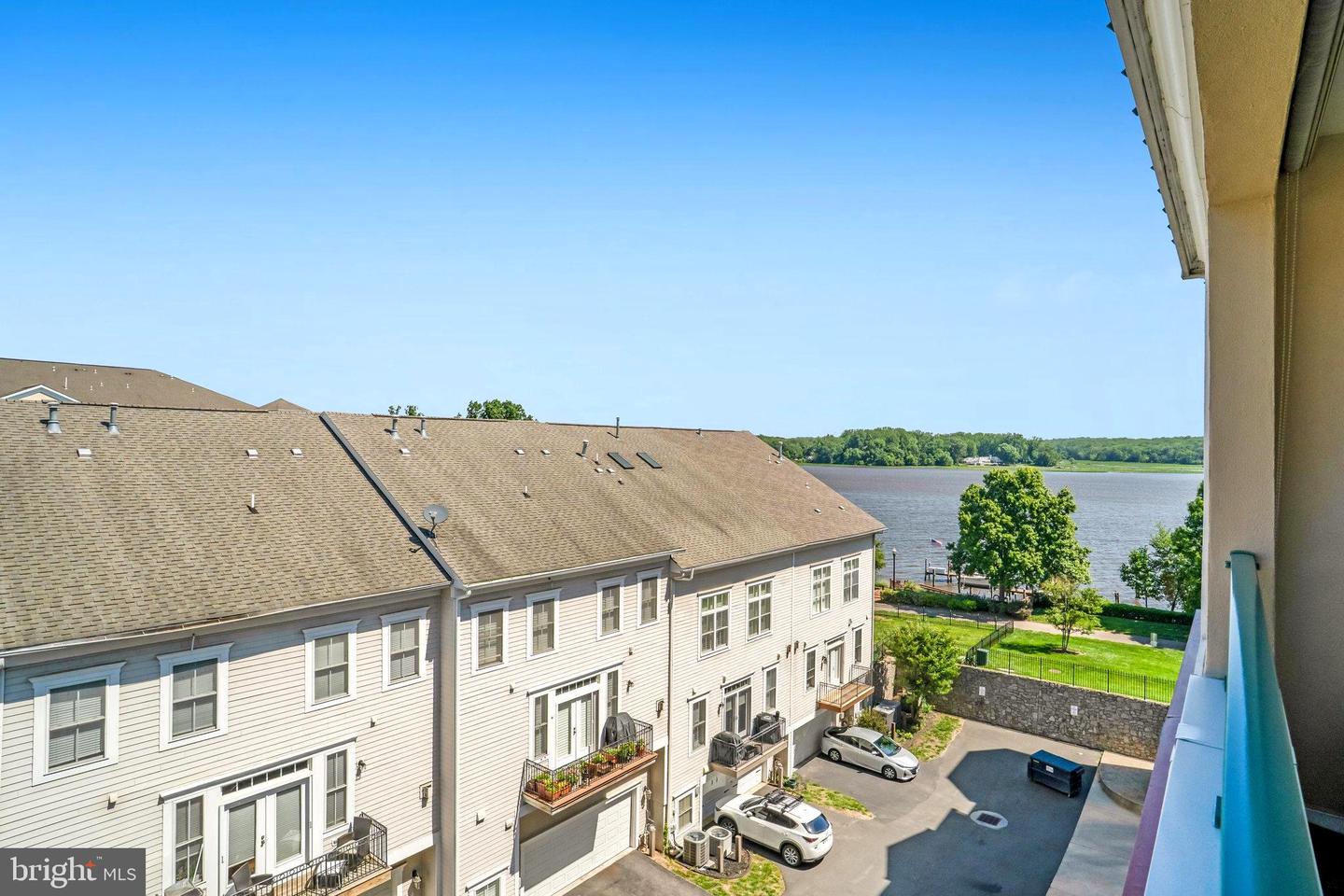 440 BELMONT BAY DR #406, WOODBRIDGE, Virginia 22191, 2 Bedrooms Bedrooms, ,2 BathroomsBathrooms,Residential,For sale,440 BELMONT BAY DR #406,VAPW2095218 MLS # VAPW2095218