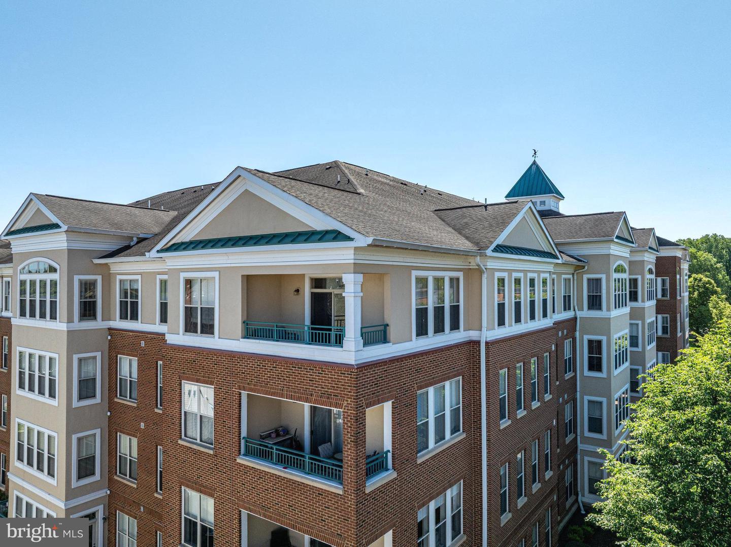440 BELMONT BAY DR #406, WOODBRIDGE, Virginia 22191, 2 Bedrooms Bedrooms, ,2 BathroomsBathrooms,Residential,For sale,440 BELMONT BAY DR #406,VAPW2095218 MLS # VAPW2095218