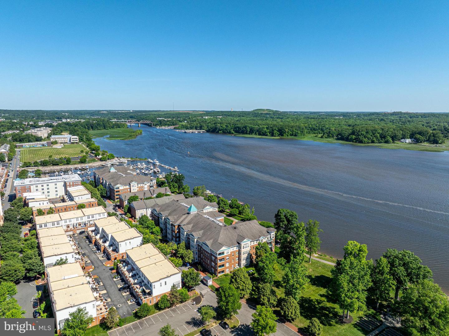 440 BELMONT BAY DR #406, WOODBRIDGE, Virginia 22191, 2 Bedrooms Bedrooms, ,2 BathroomsBathrooms,Residential,For sale,440 BELMONT BAY DR #406,VAPW2095218 MLS # VAPW2095218