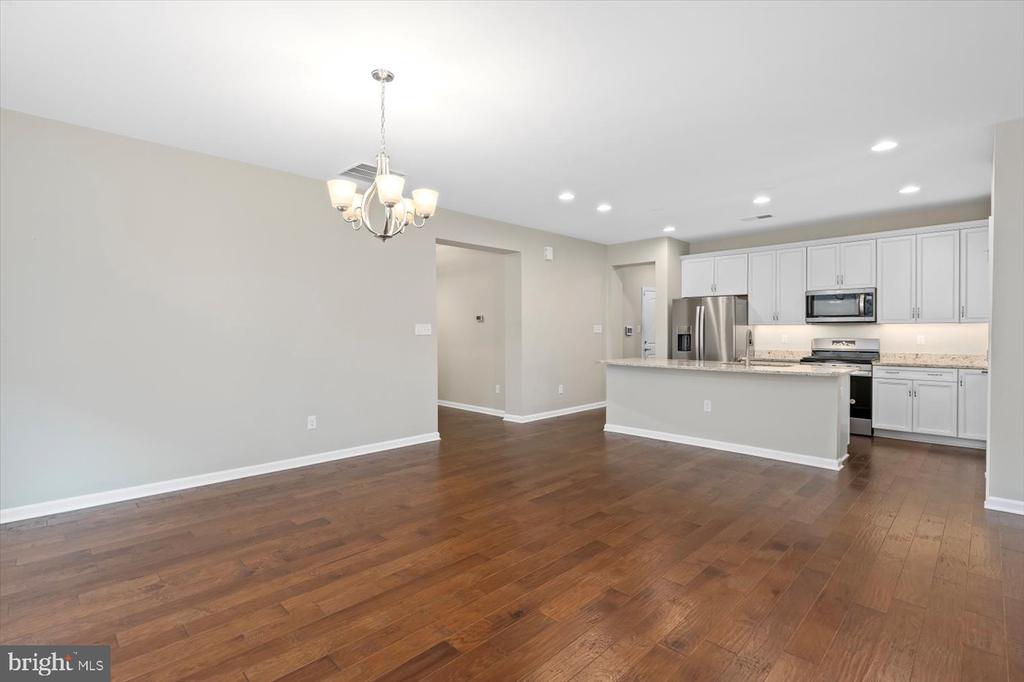 6508 BOXWELL DR, FREDERICKSBURG, Virginia 22407, 2 Bedrooms Bedrooms, ,2 BathroomsBathrooms,Residential,6508 BOXWELL DR,VASP2032622 MLS # VASP2032622