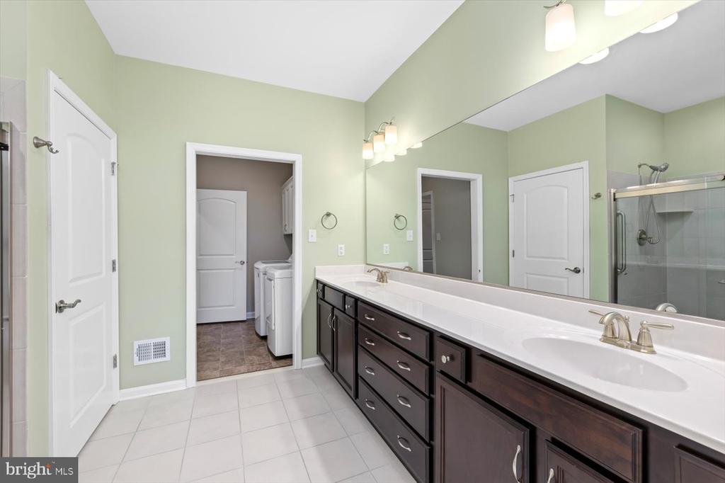6508 BOXWELL DR, FREDERICKSBURG, Virginia 22407, 2 Bedrooms Bedrooms, ,2 BathroomsBathrooms,Residential,6508 BOXWELL DR,VASP2032622 MLS # VASP2032622